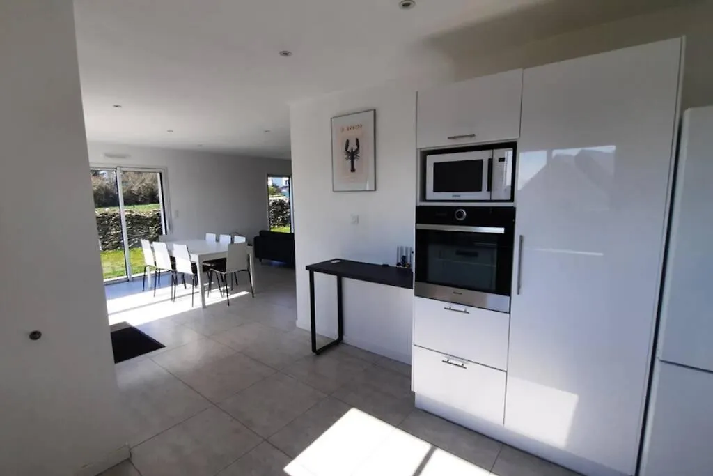 Holiday home Maison Recente Avec Vue Mer, Plage Et Port A Pied Sarzeau France